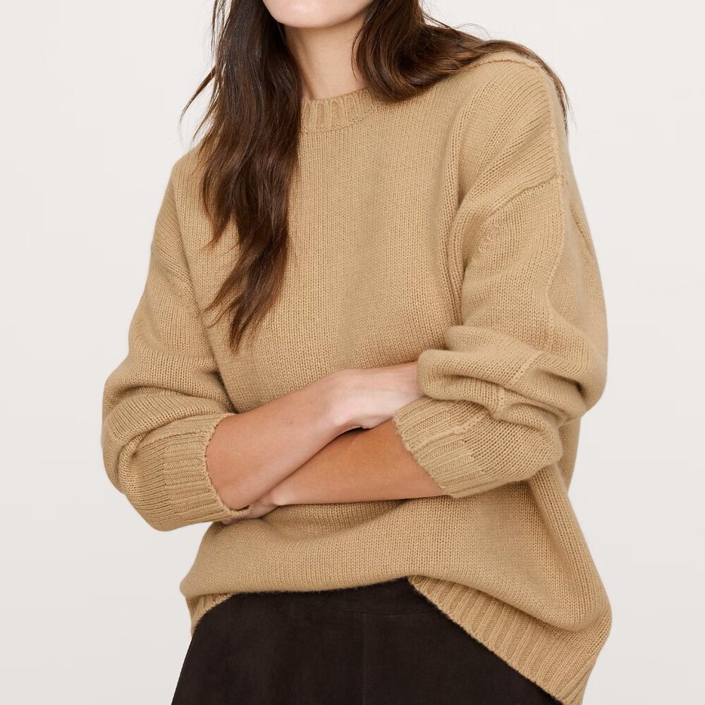 NWT Banana Republic $150 Camel Oversized Merino Wool-Cotton Crew-Neck Sweater XS